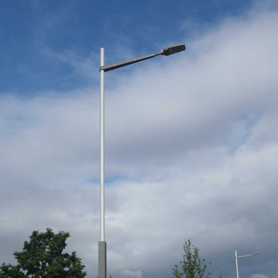 Simon Nath M road luminaire with RJ optics, 4000 K, 36 W, 530 mA, 1N w/o dimming Grey aluminium