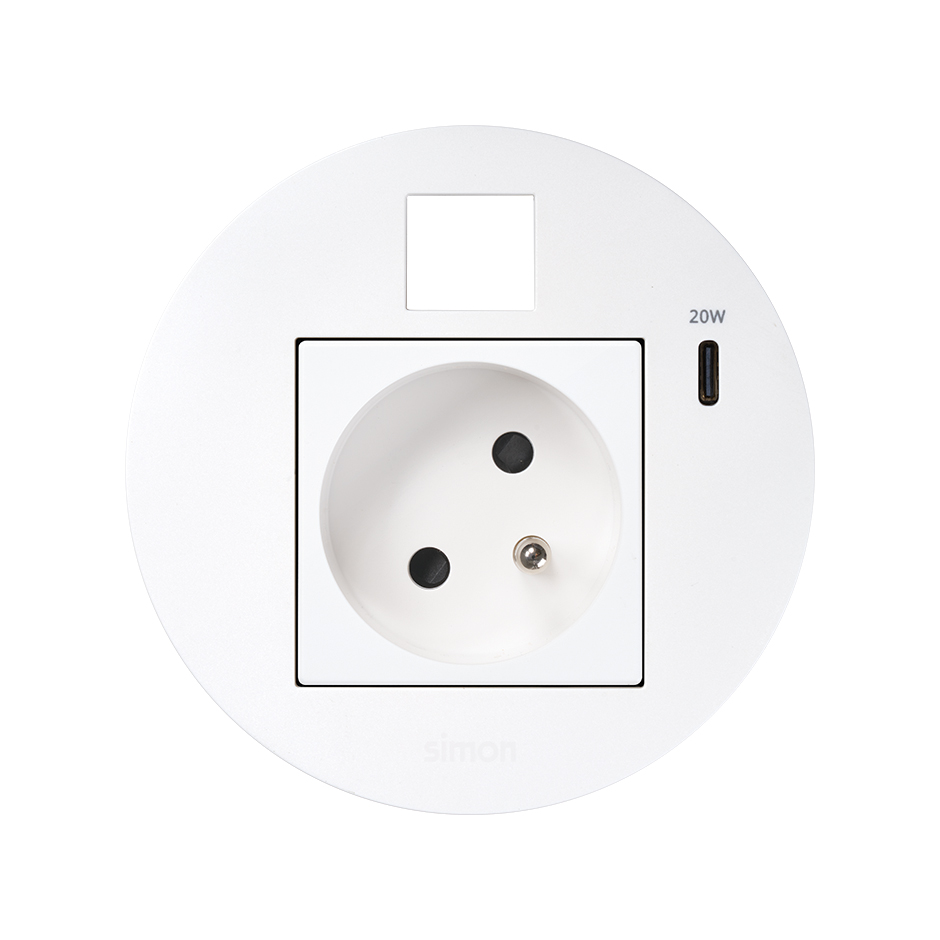 Kit Flash 90 consisting of french-belgian modular power socket, USB charger Type C 20W and housing for Keystone connector white Simon K45