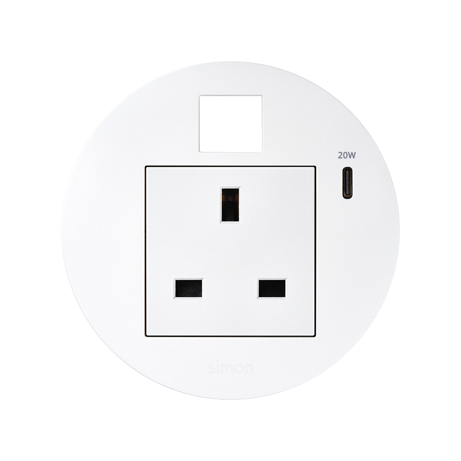 Kit Flash 90 consisting of british modular power socket, USB charger Type C 20W and housing for Keystone connector white Simon K45