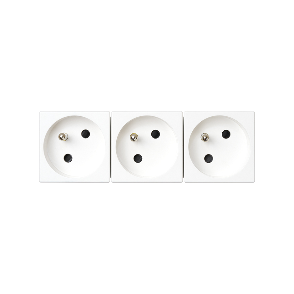 Triple French socket outlet 16A 250V~ with safety device and quick ...
