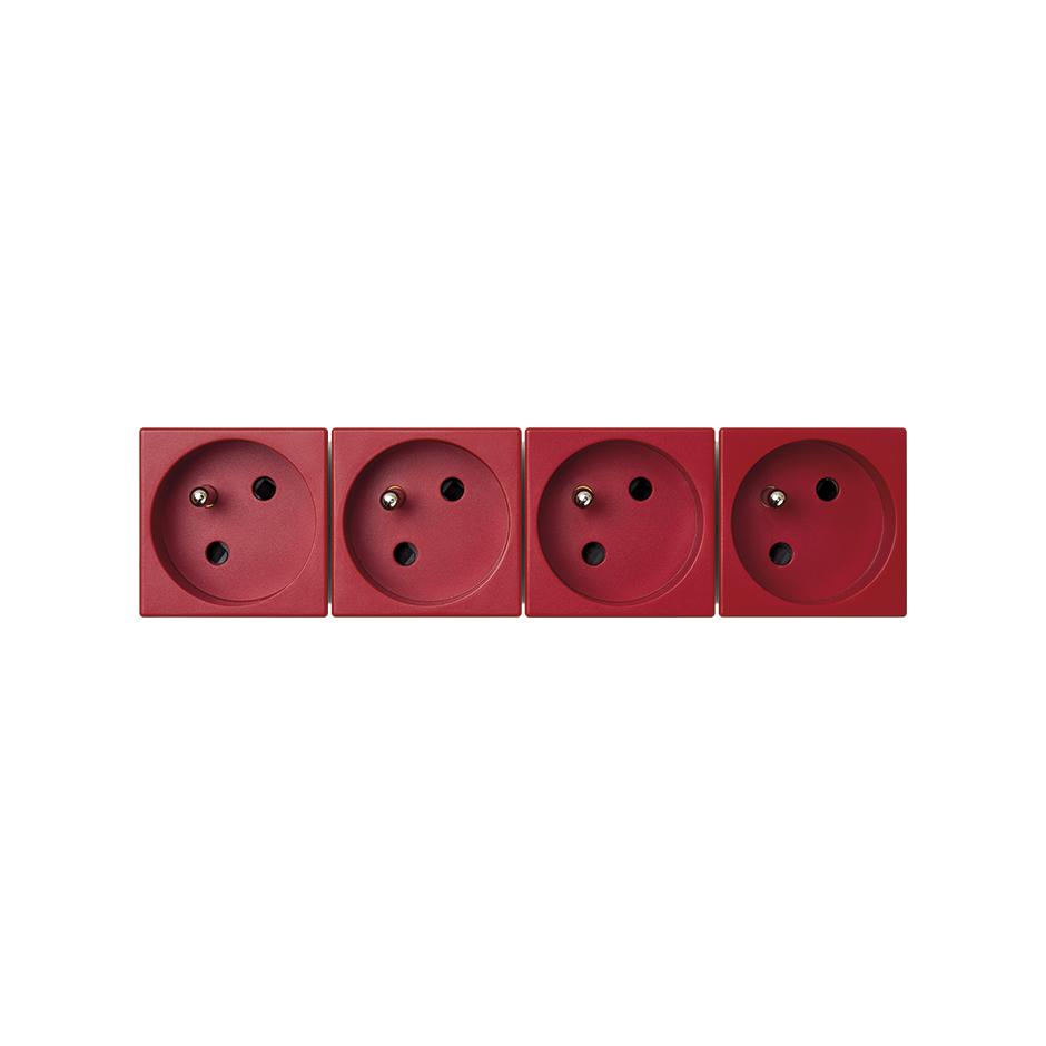 Prise de courant française quadruple 16A 250V~ avec dispositif de sécurité et bornage rapide rouge K45