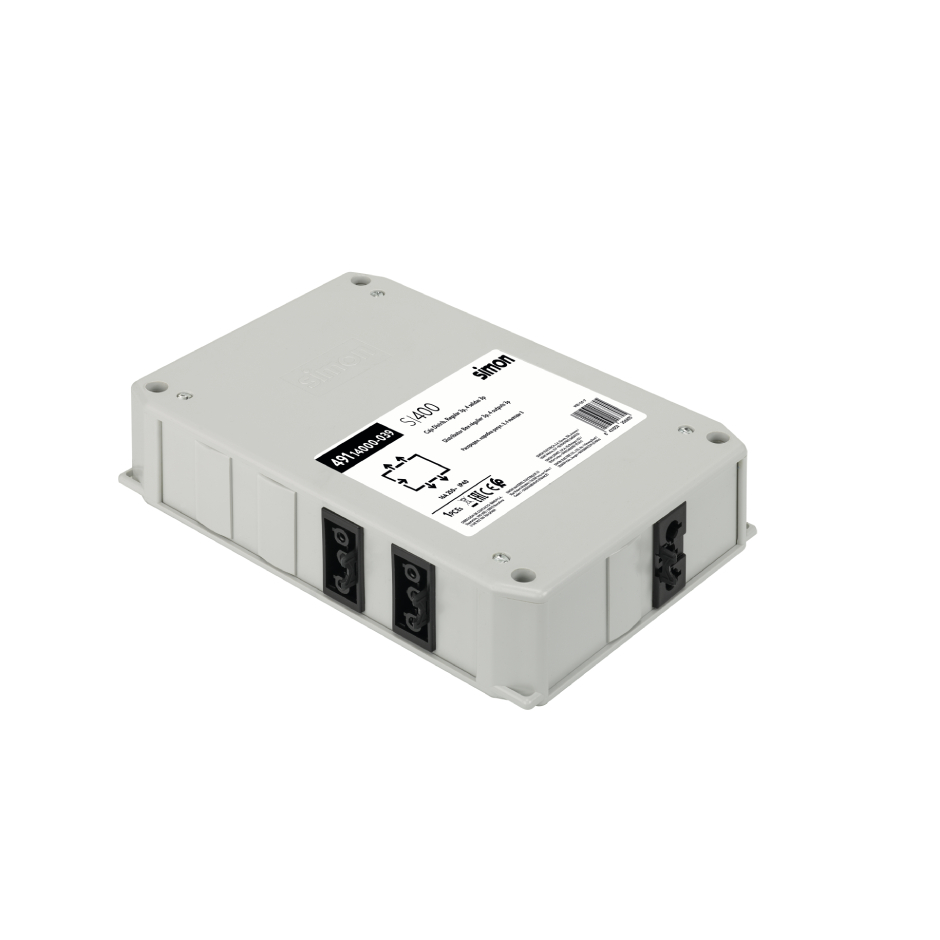 Distributor box of 1 standard circuit with 1 input of 3 poles featuring Wieland GST18i and 4 outputs of 3 poles featuring Wieland GST18i