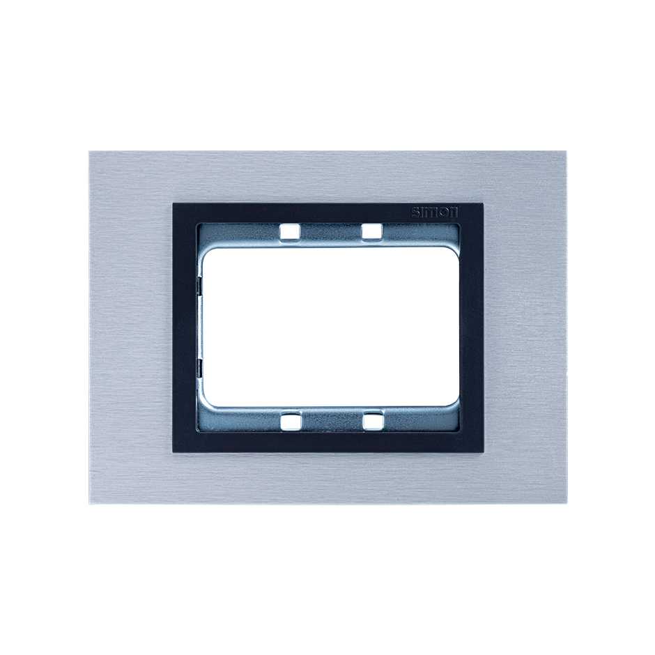 Placa de 3 módulos inox mate con marco grafito Simon 82 Nature