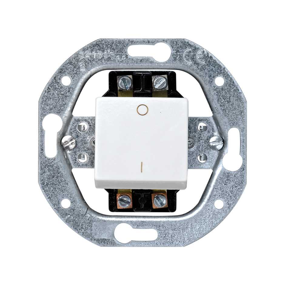 Double-pole switch 16AX 250V~ with screw terminal connection system white Simon 32