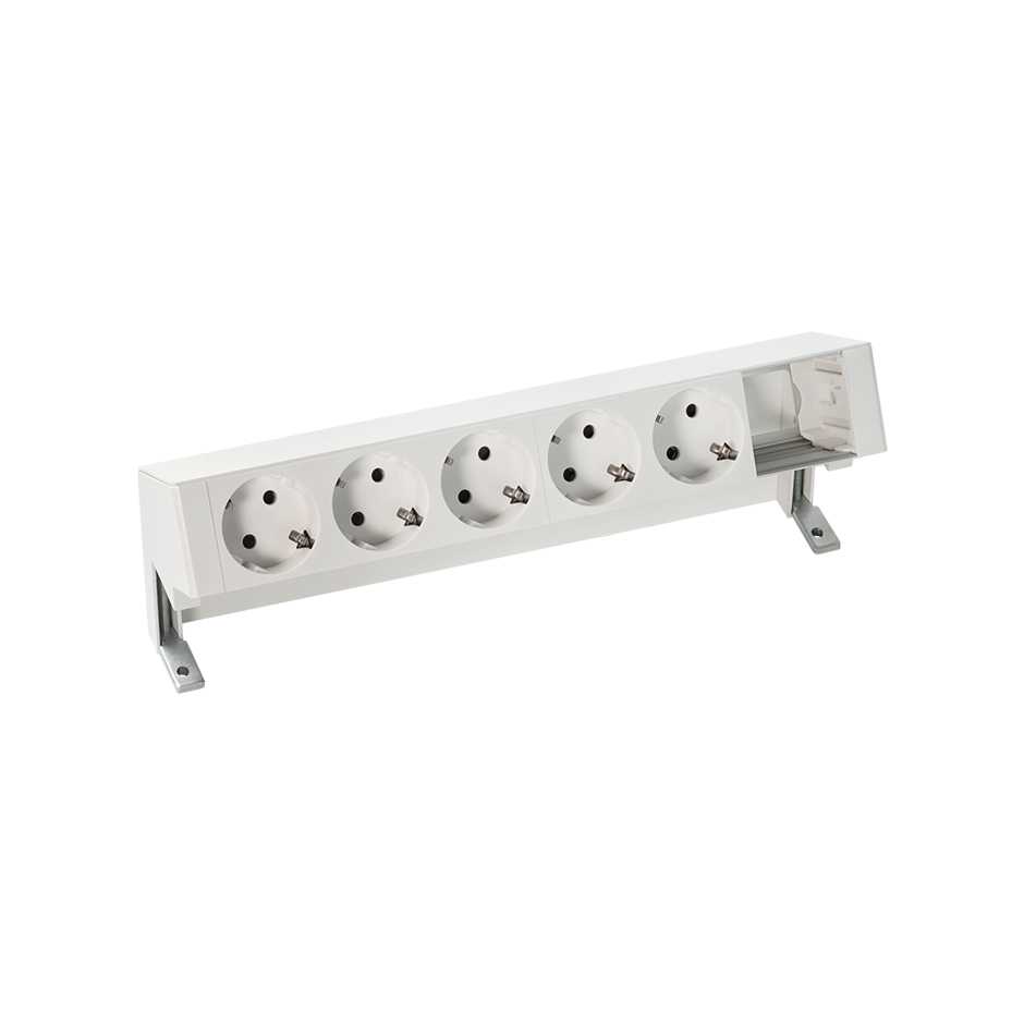 Customisable set with 5 schuko socket outlets and 1 empty element white S400 Top