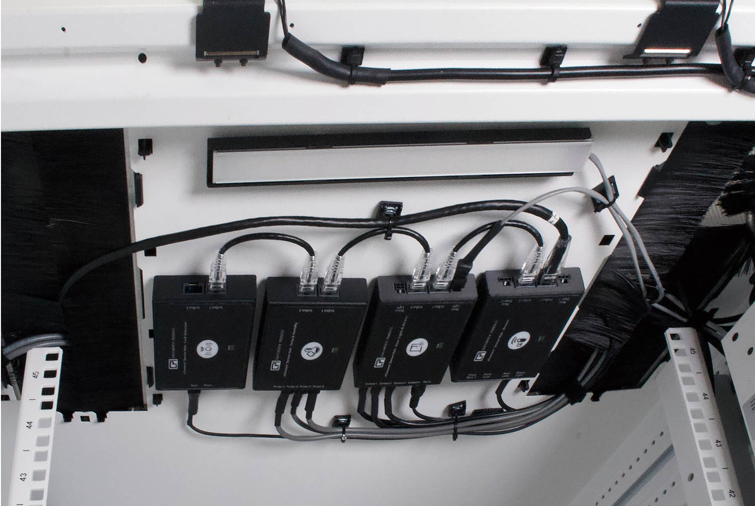 eConnect Sensor Hub – Temp & Humidity 